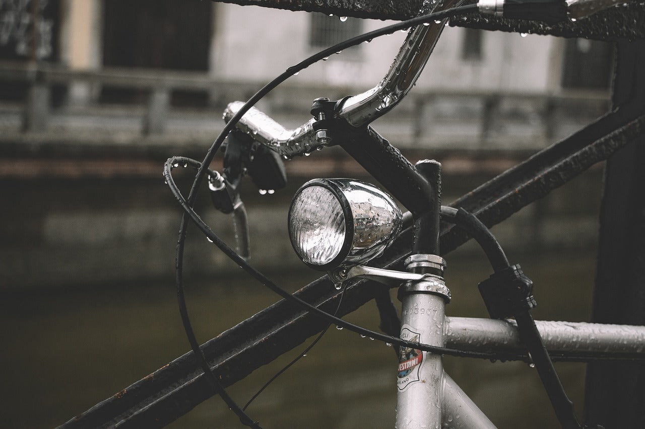 Can you ride electric bikes in the rain? Ebike waterproof?