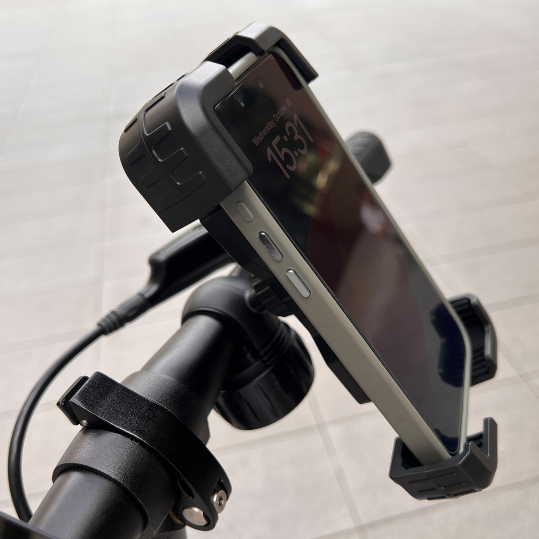 New 360° rotating cycling phone stand